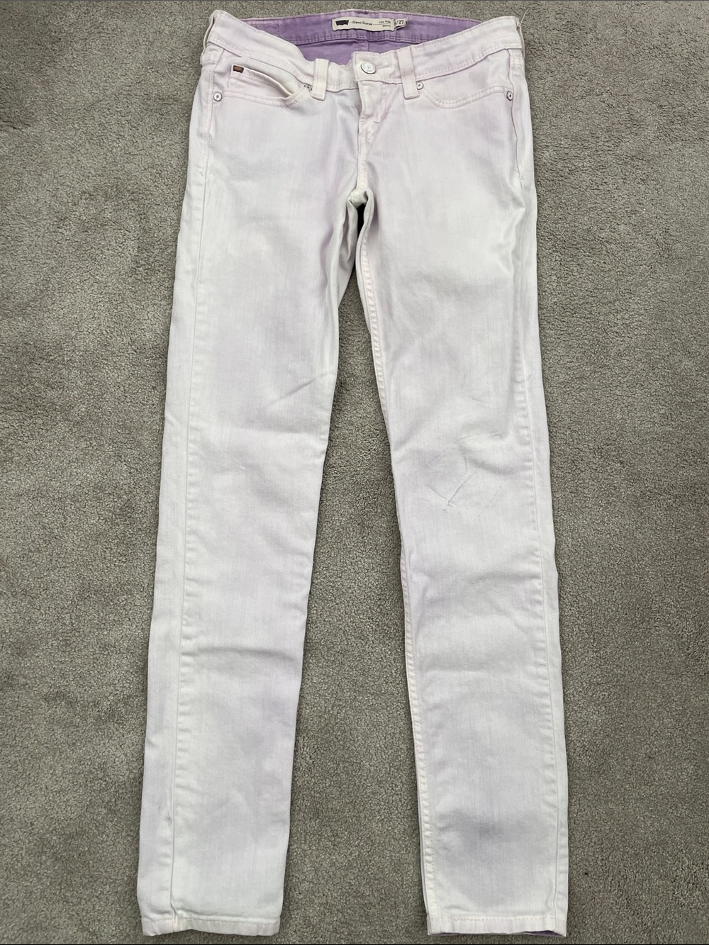 Levi's Women's Pale Lavender Skinny Jeans